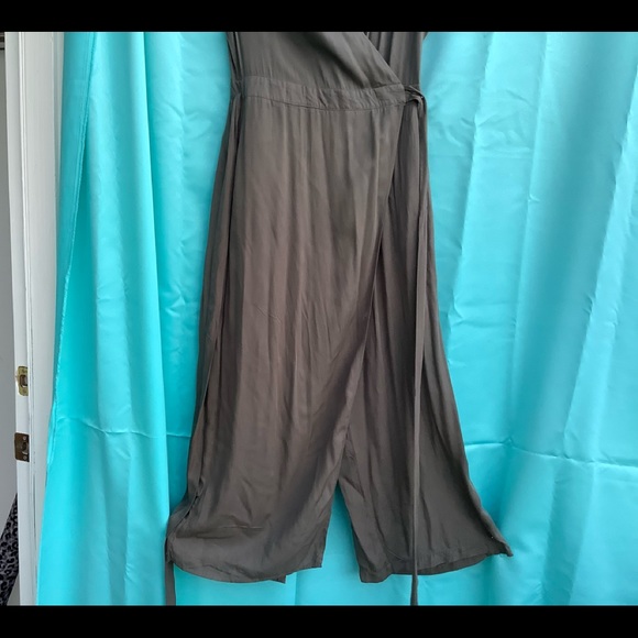 Jumpsuit - Picture 6 of 11